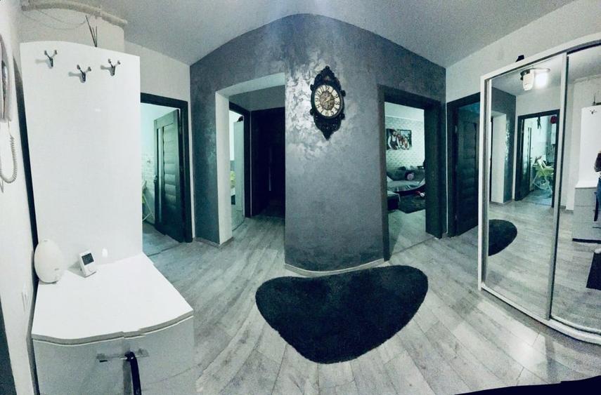 Apartament cu 4 camere decomandat, mobilat în Nord