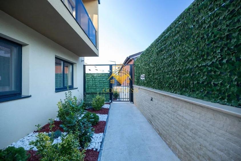 Apartament cu 3 camere semidecomandat, mobilat în Între Lacuri