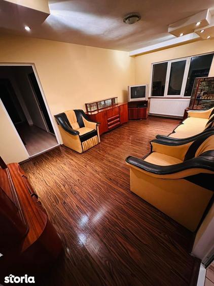 Apartament cu 3 camere, mobilat în Țiglina 3