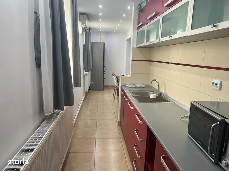 Apartament cu 3 camere în Micro 3