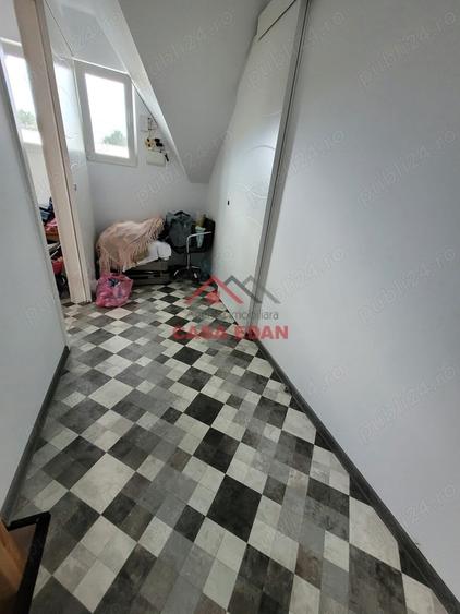 Casă cu 4 camere în Florești