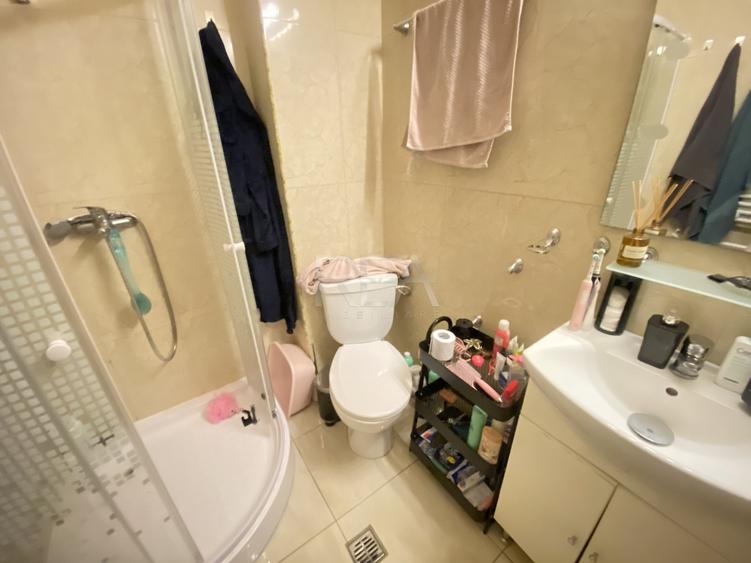 Apartament cu 2 camere decomandat, mobilat în Ferentari