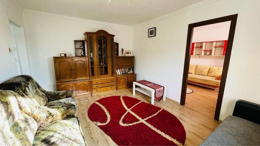 Apartament cu 2 camere nedecomandat în Narcisa