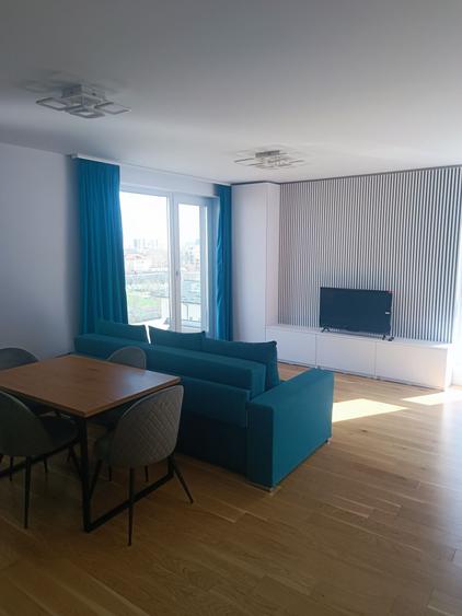 Apartament cu 2 camere semidecomandat în Crângași