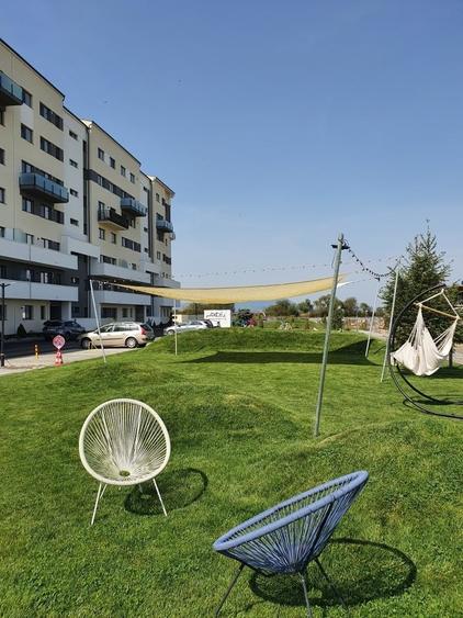 Penthouse cu 4 camere decomandat în 13 Decembrie