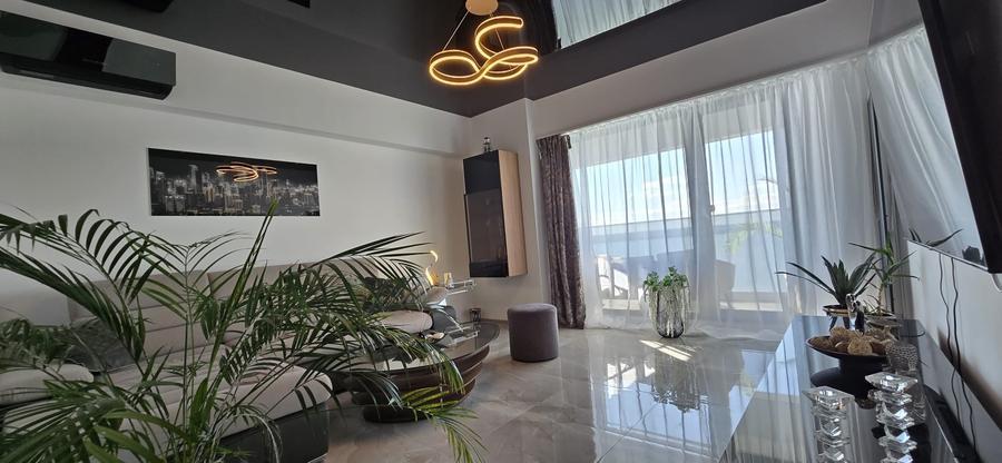2 camere lux,zona hotel Rex Mamaia,etaj 8 din 10,vedere frontala la lac si mare - 6