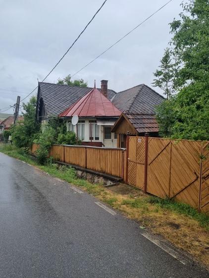 Casă cu 2 camere în Călățele