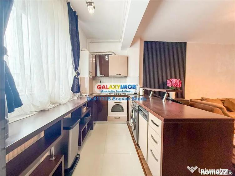 Apartament cu 3 camere semidecomandat în Militari