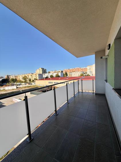 Apartament cu 2 camere decomandat în Astra