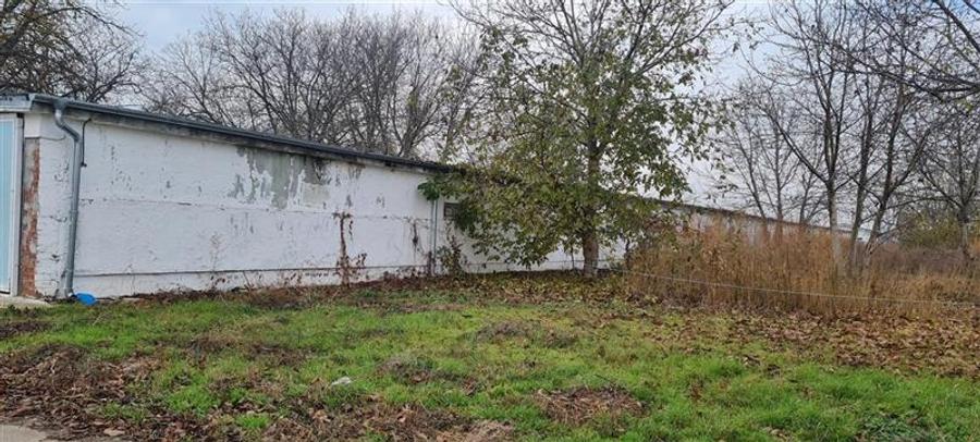 Spațiu industrial, de 1,250 mp, în Central