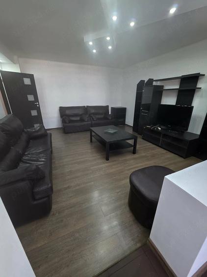 Apartament cu 2 camere decomandat în Vitan