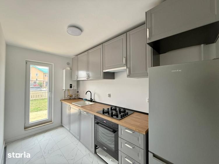 Apartament cu 3 camere decomandat în Ștefăneștii de Jos
