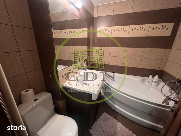 Apartament cu 4 camere decomandat în 1 Mai
