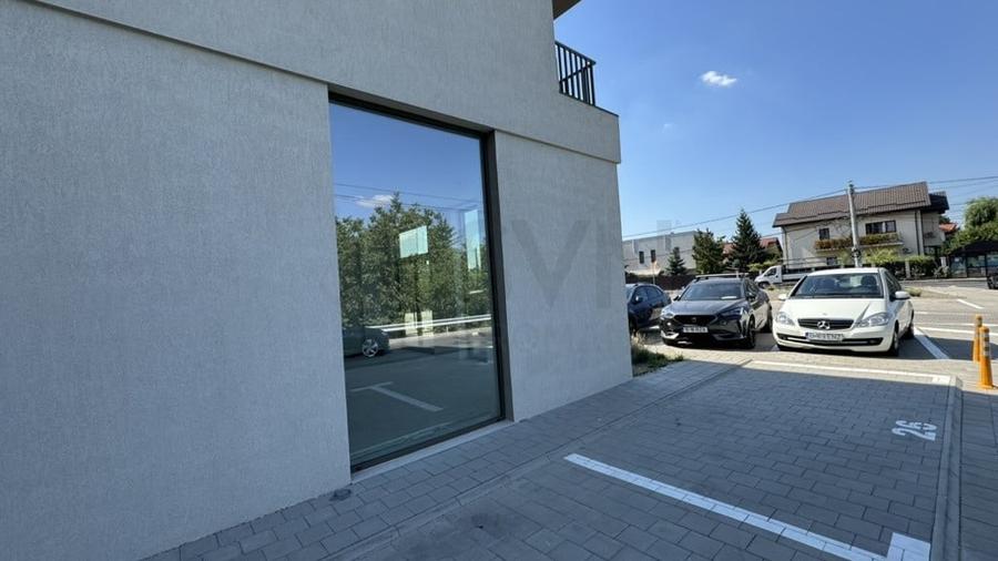 Spațiu comercial, de 87 mp, în Odăi