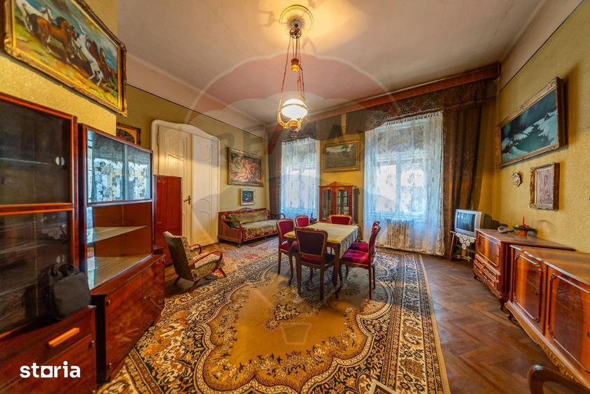 Apartament cu 2 camere, mobilat în Central