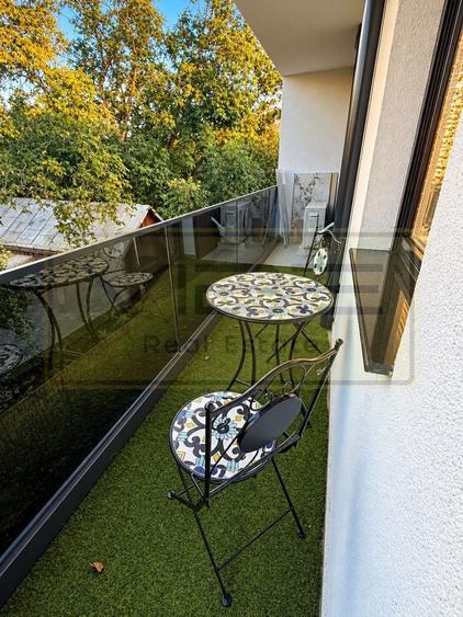 Apartament cu 2 camere semidecomandat, mobilat în Copou