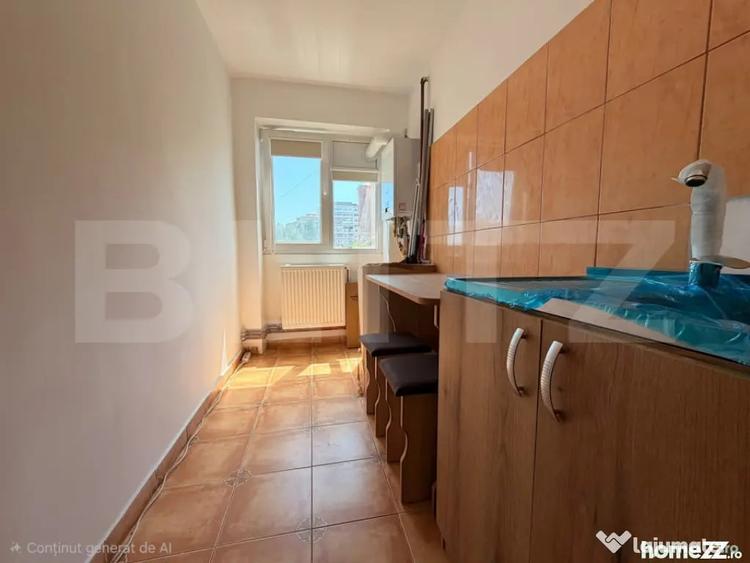 Apartament cu 2 camere semidecomandat în Micro 6