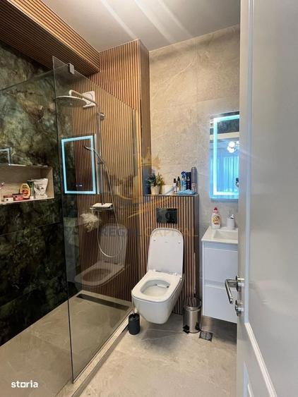Apartament cu 4 camere în Sisești