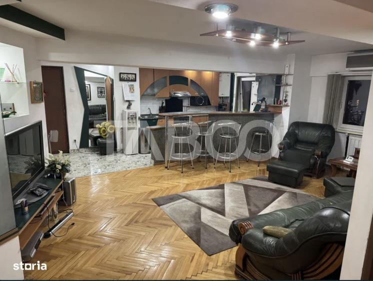 Apartament cu 4 camere, mobilat în Plopilor