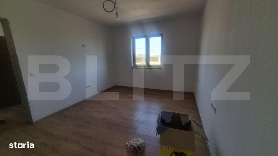 Casă cu 3 camere decomandat în Someșeni