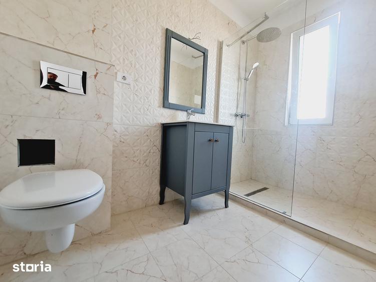 Casă cu 4 camere cu Teren 321 Mp în Vidra