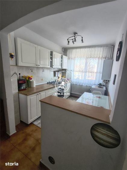 Apartament 2 camere de vanzare, Cantemir - Podul de Piatra - 1