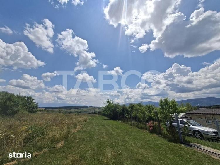 Teren de 476 mp, în Șelimbăr
