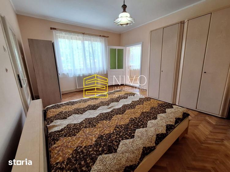 Casă cu 2 camere nedecomandat cu Canalizare în Sângeorgiu de Mureș