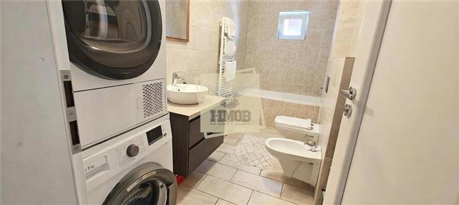 Apartament cu 2 camere decomandat, mobilat în Calea Poplăcii