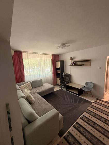 Apartament cu 2 camere semidecomandat în Palazu Mare — fotografia 1