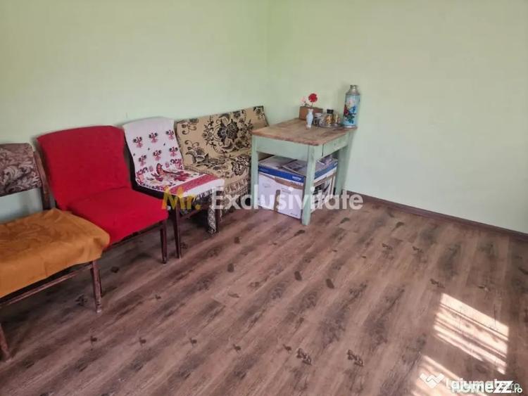 Casă cu 2 camere cu Teren 1150 Mp în Boțești