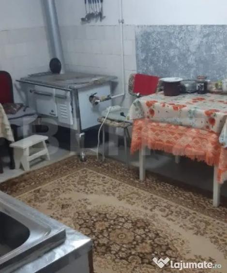 Casă cu 3 camere cu Teren 143 Mp în Central