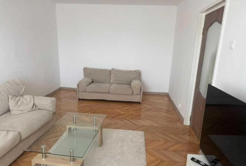 Apartament cu 2 camere decomandat, mobilat în 1 Mai