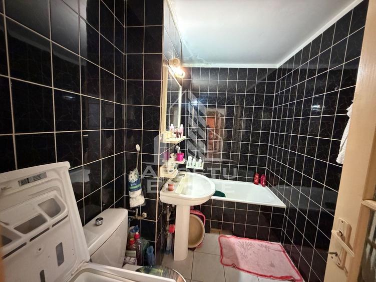 Apartament cu 2 camere decomandat, mobilat în Bucovina