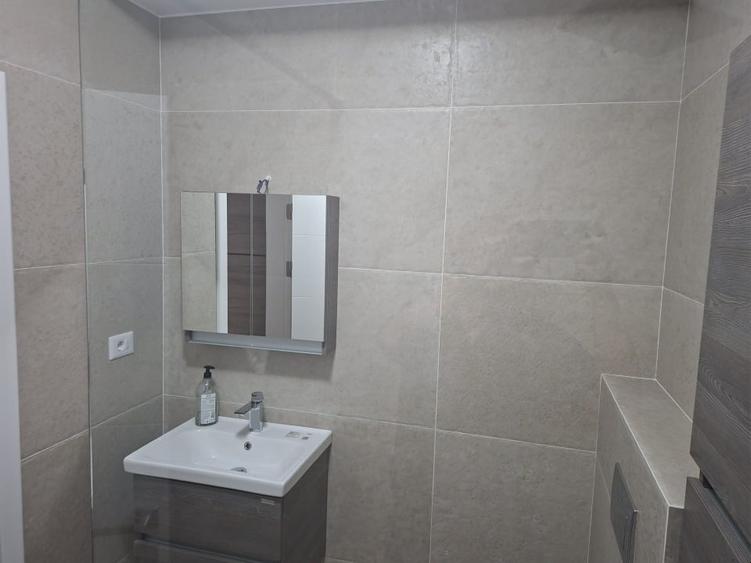 Ofer spre inchirere ap.2 camere Rm. Valcea + garaj - 5