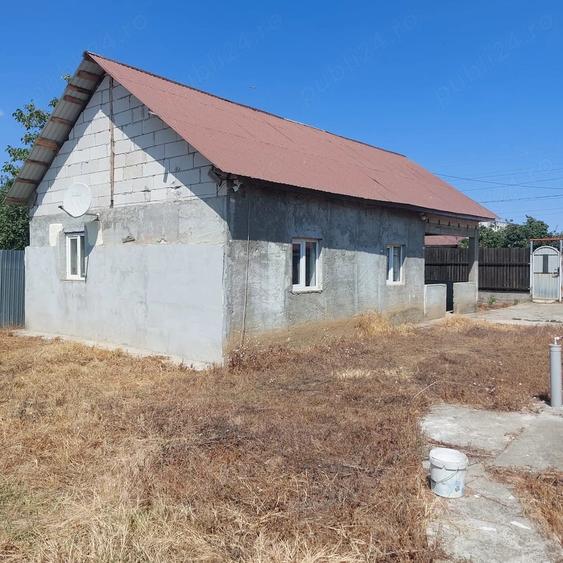Casă cu Teren 500 Mp în Central