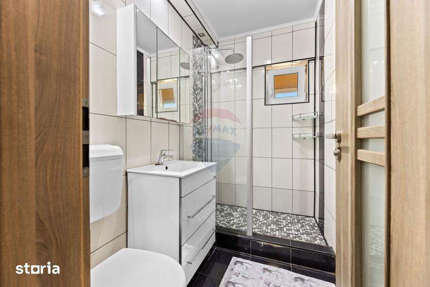 Apartament cu 3 camere, mobilat în Boul Roșu