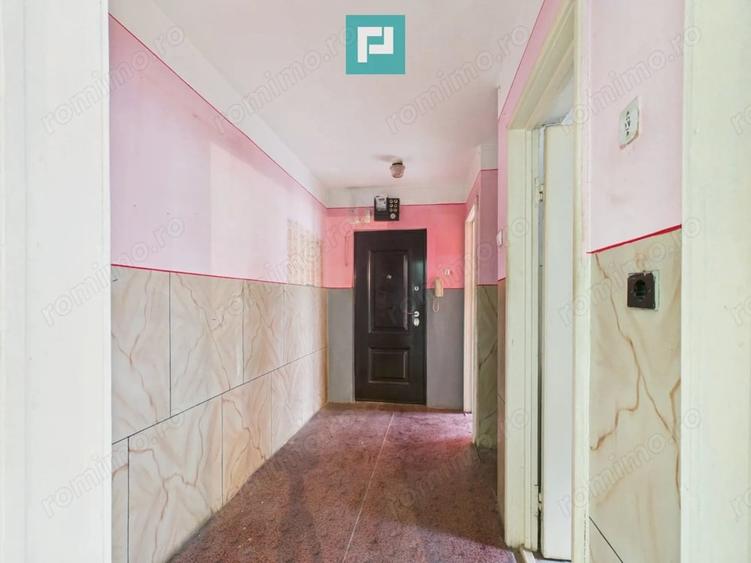 Apartament cu 2 camere semidecomandat în Rogerius