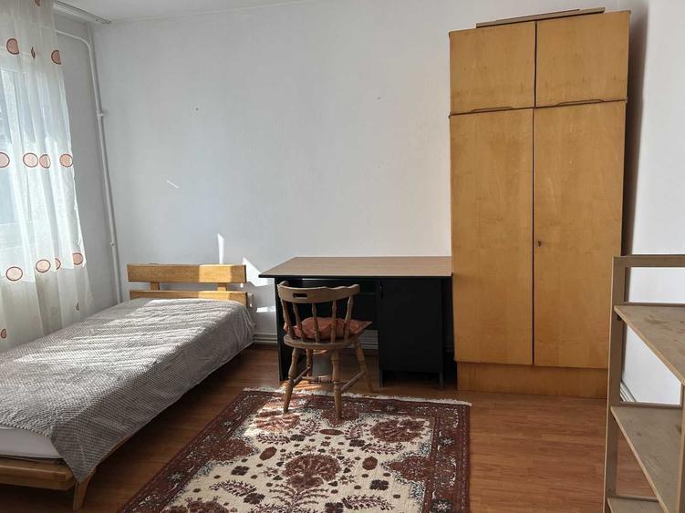 Inchiriez apartament 2 camere, pentru 1-2 persoane, in Manastur, pe str. Vidraru, decomandat - 3