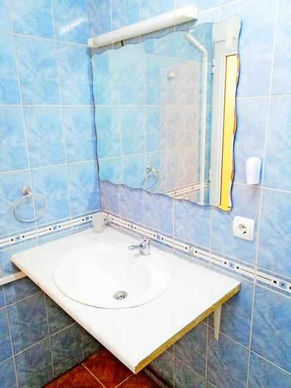 Cazare muncitori situata in zona Pia?a Traian - 5