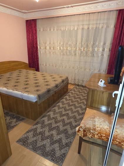 Apartament cu 2 camere decomandat în Casa de Cultură