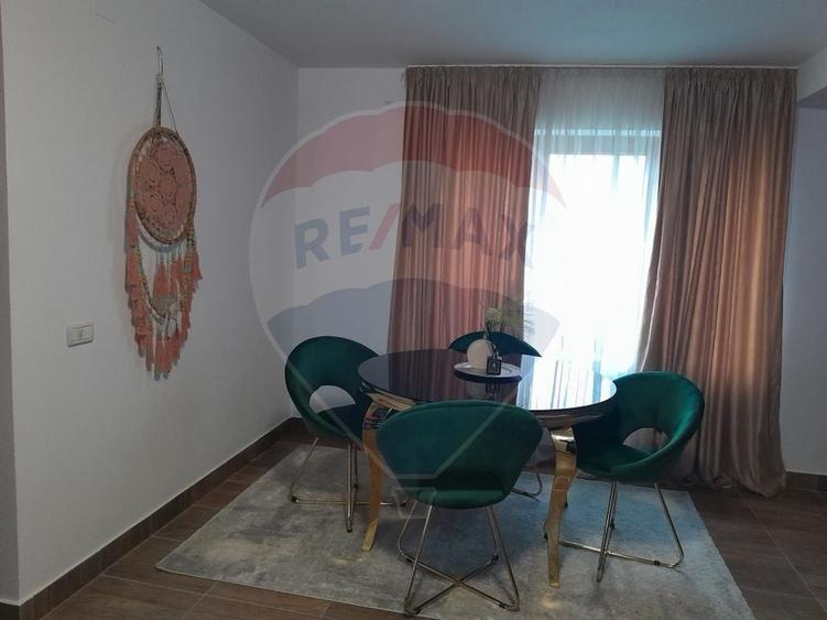 Casă individuală cu 4 camere cu Teren 2500 Mp în Oeștii Pământeni