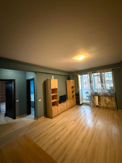 Apartament cu 2 camere semidecomandat în Militari — fotografia 1