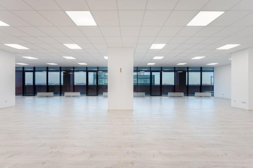 Spațiu comercial, de 305 mp, în Baicului