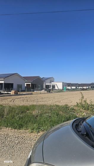 Casă cu 3 camere în Central