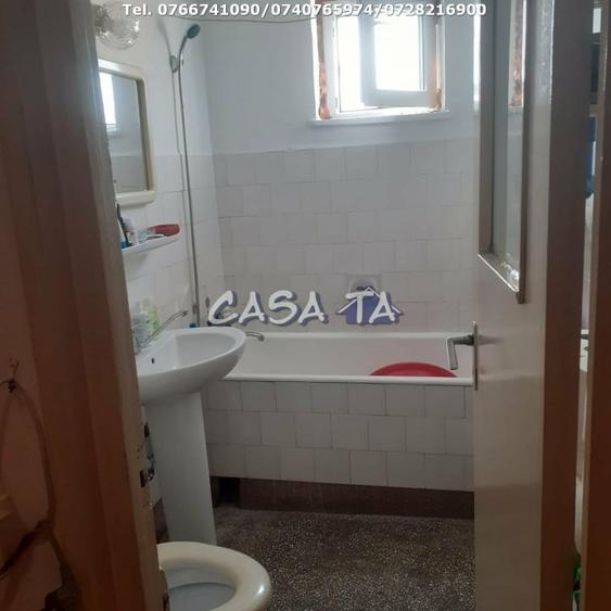 Apartament cu 4 camere decomandat, mobilat în Unirii