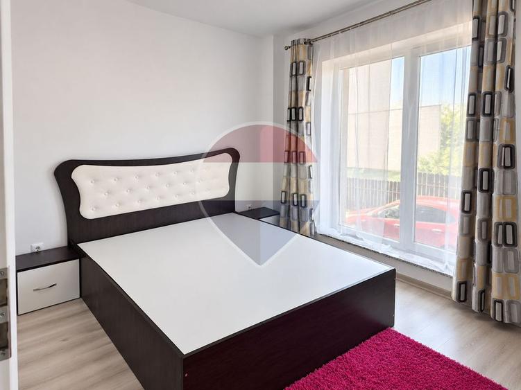 Apartament cu 2 camere semidecomandat în Florești