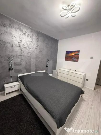 Apartament cu 2 camere semidecomandat în Democrației