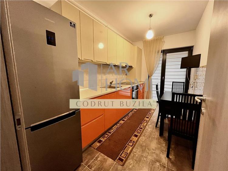 Apartament cu 3 camere decomandat în Albert