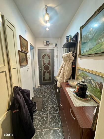 Apartament cu 2 camere semidecomandat în Aurel Vlaicu